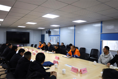 马边县召开助企纾困、复工复产、地灾安全调研督导工作会